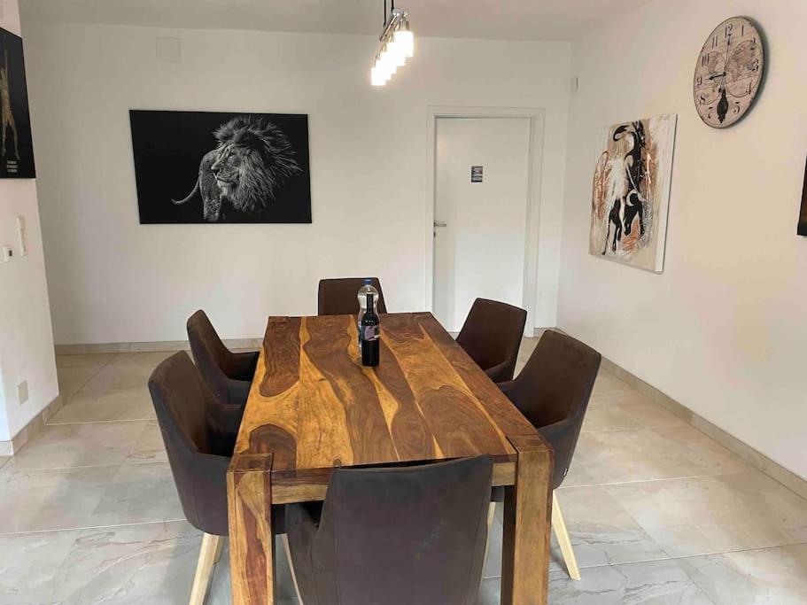 Moderne Wohnung Mit Stil Gross Gerungs Exterior photo